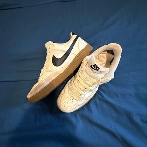 Nike Men’s Sneakers White with Black Swoosh and Gum Sole